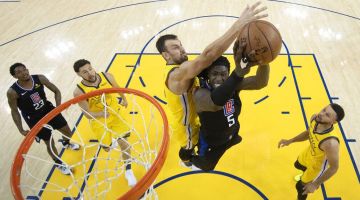 Kā zaudēt jau uzvarētu spēli: spilgtākie piemēri profesionālajā sportā