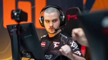 Budapeštas prestižajā e-sporta turnīrā klāt izslēgšanas spēles